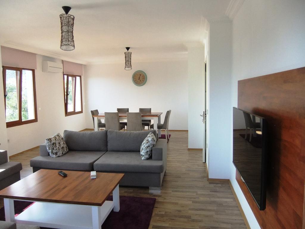The Townhouse Apartment Kaş Bilik gambar